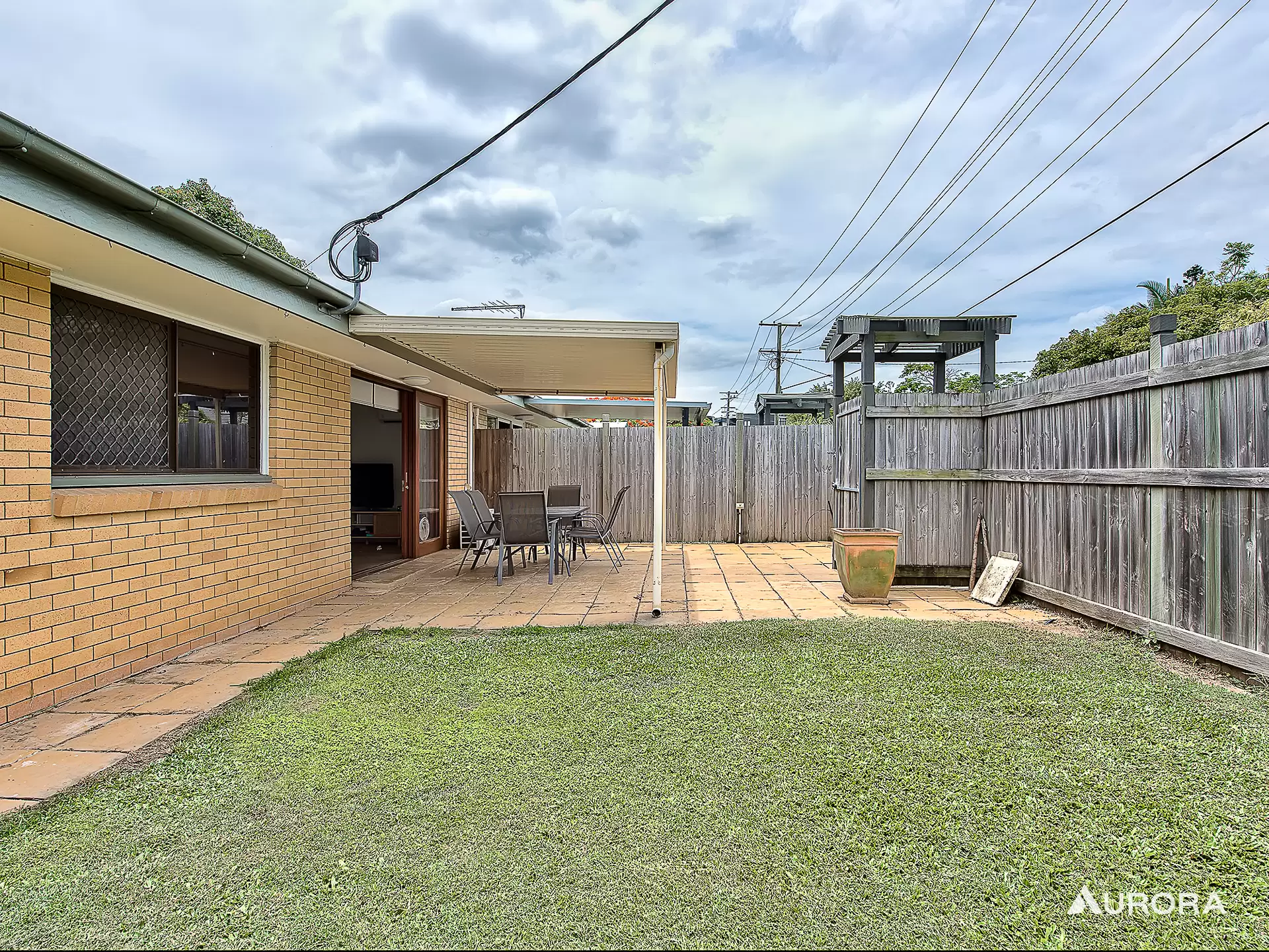 2/15 Park Road, Yeronga For Sale by Aurora Property - image 1