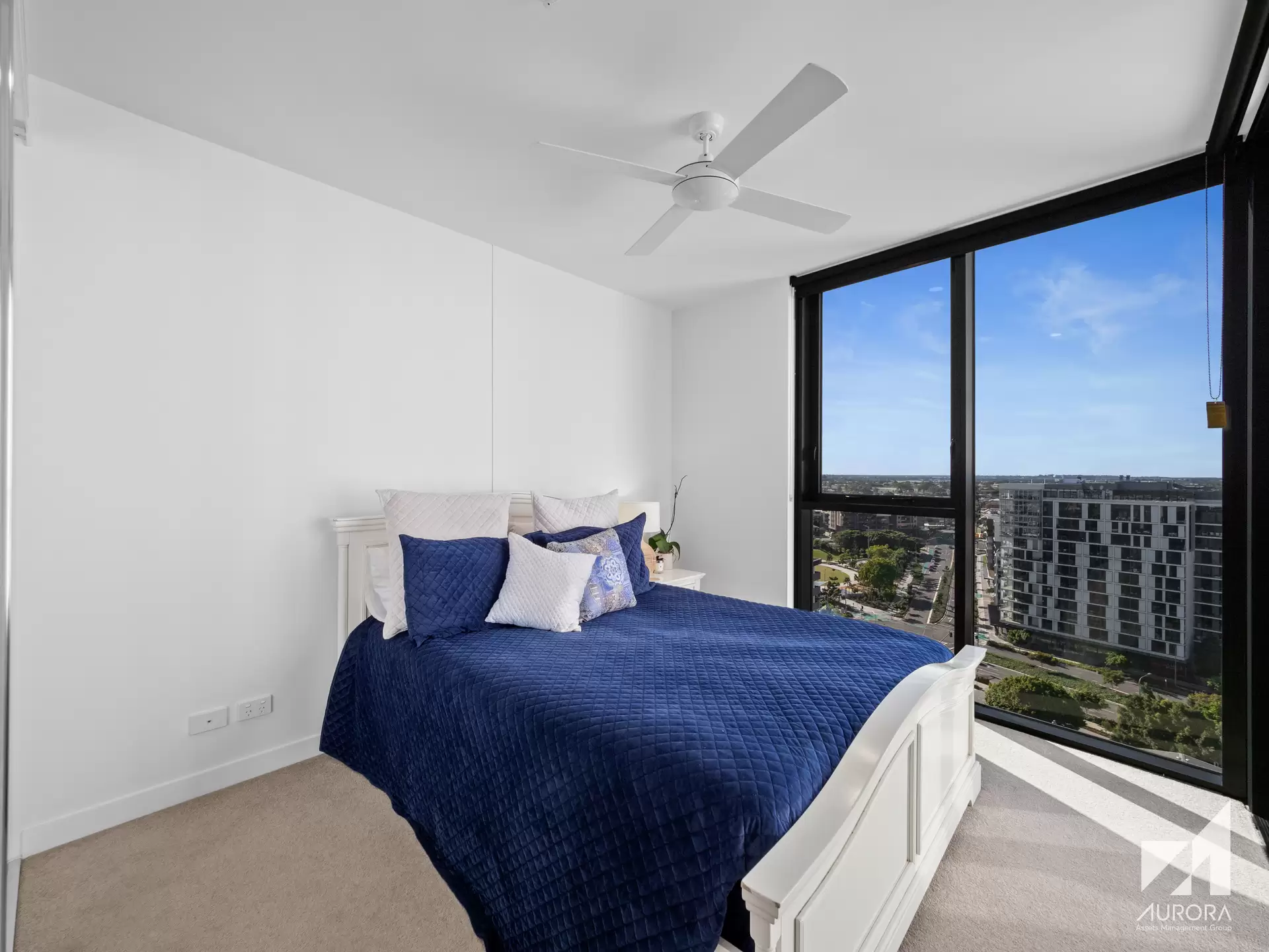 21403/11 Wharf Street, Hamilton Sold by Aurora Property - image 1