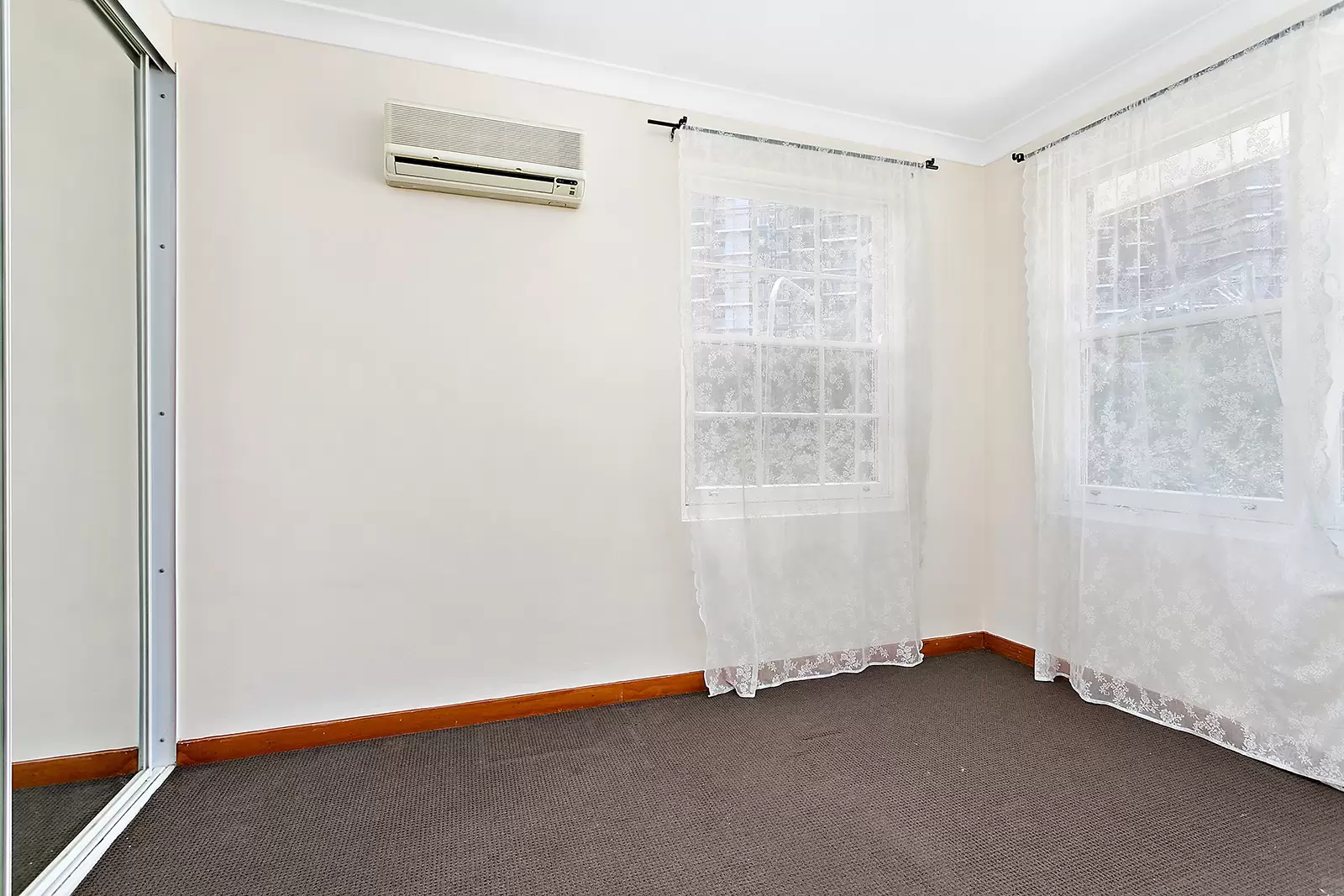 1/542 Railway Parade, Hurstville For Lease by Aurora Property - image 4