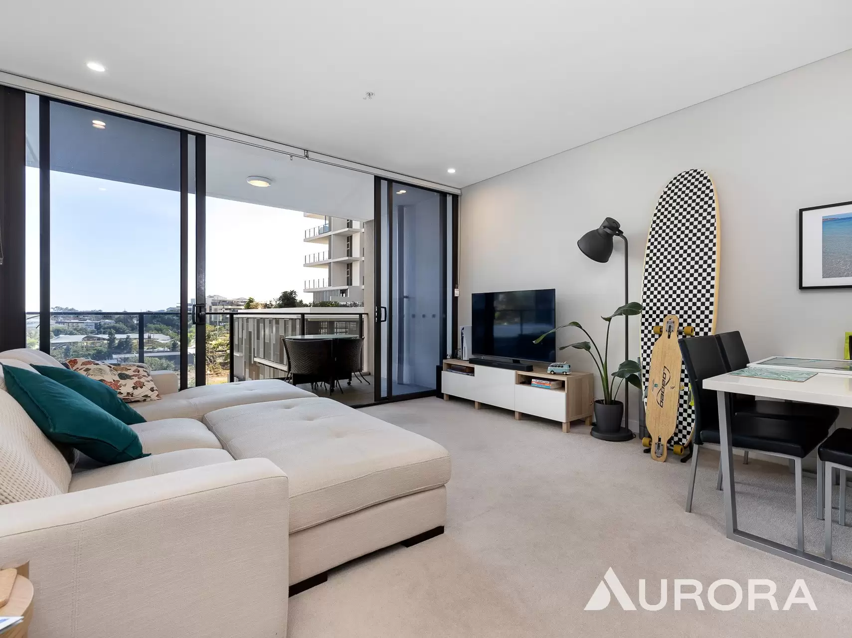 20811/37D Harbour Rd, Hamilton For Sale by Aurora Property - image 3