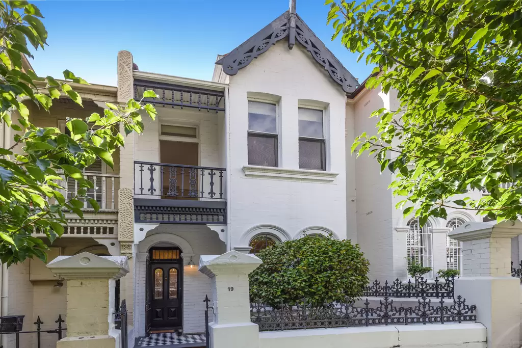 19 Peel Street, Kirribilli Auction by Aurora Property