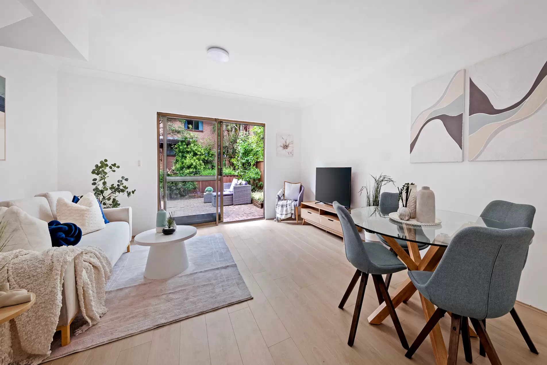 18/150 Crimea Road, Marsfield Auction by Aurora Property - image 1