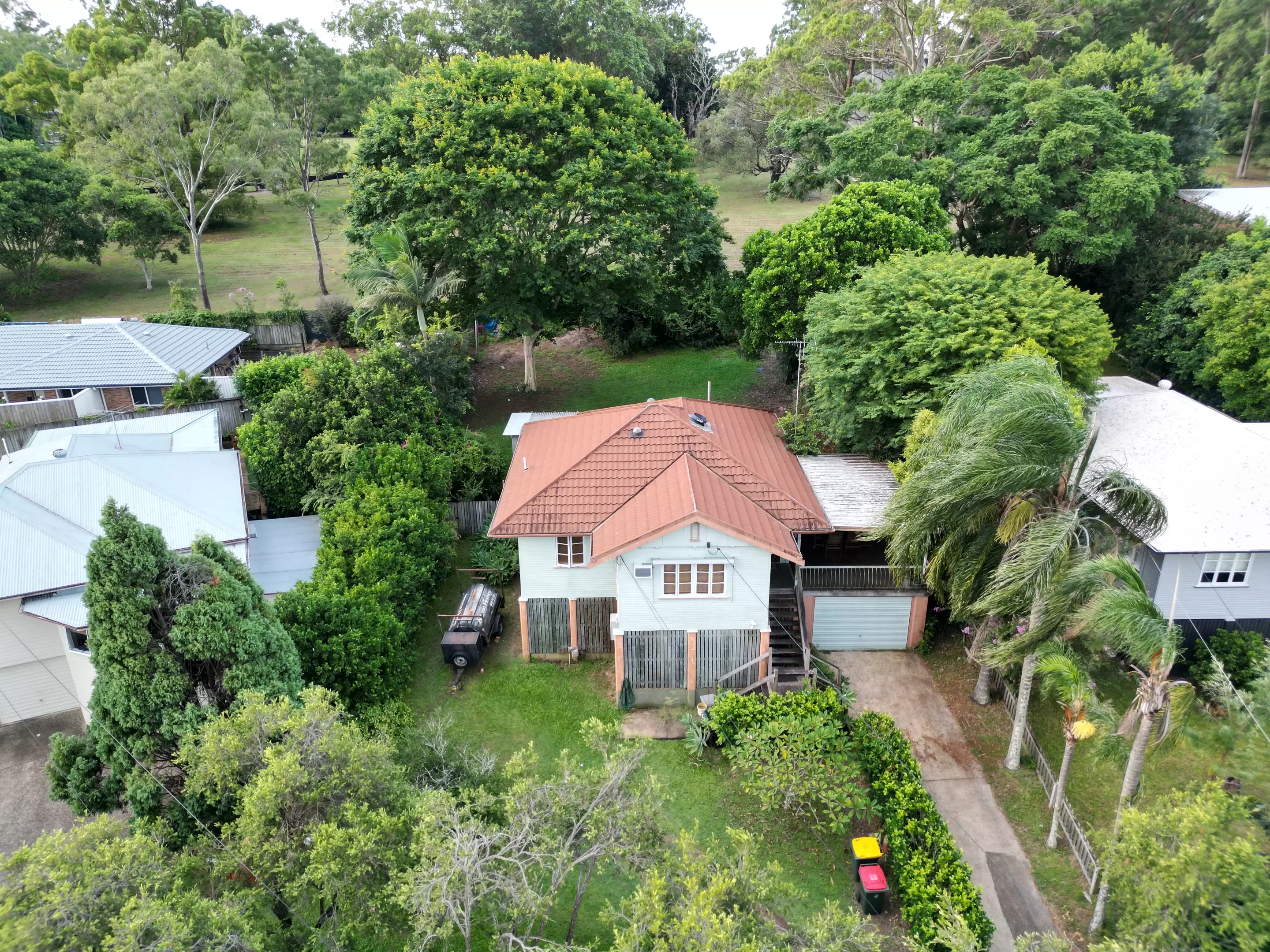 18 Diamond Street, Holland Park Sold by Aurora Property - image 3