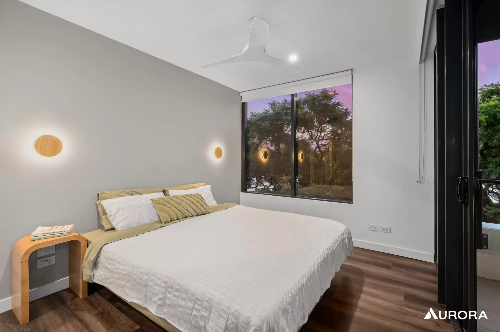 201/25 Bouquet Street, South Brisbane Auction by Aurora Property - image 1