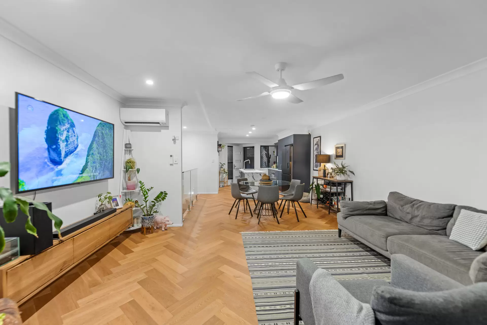 14/4 Cowlishaw Street, Bowen Hills For Sale by Aurora Property - image 1