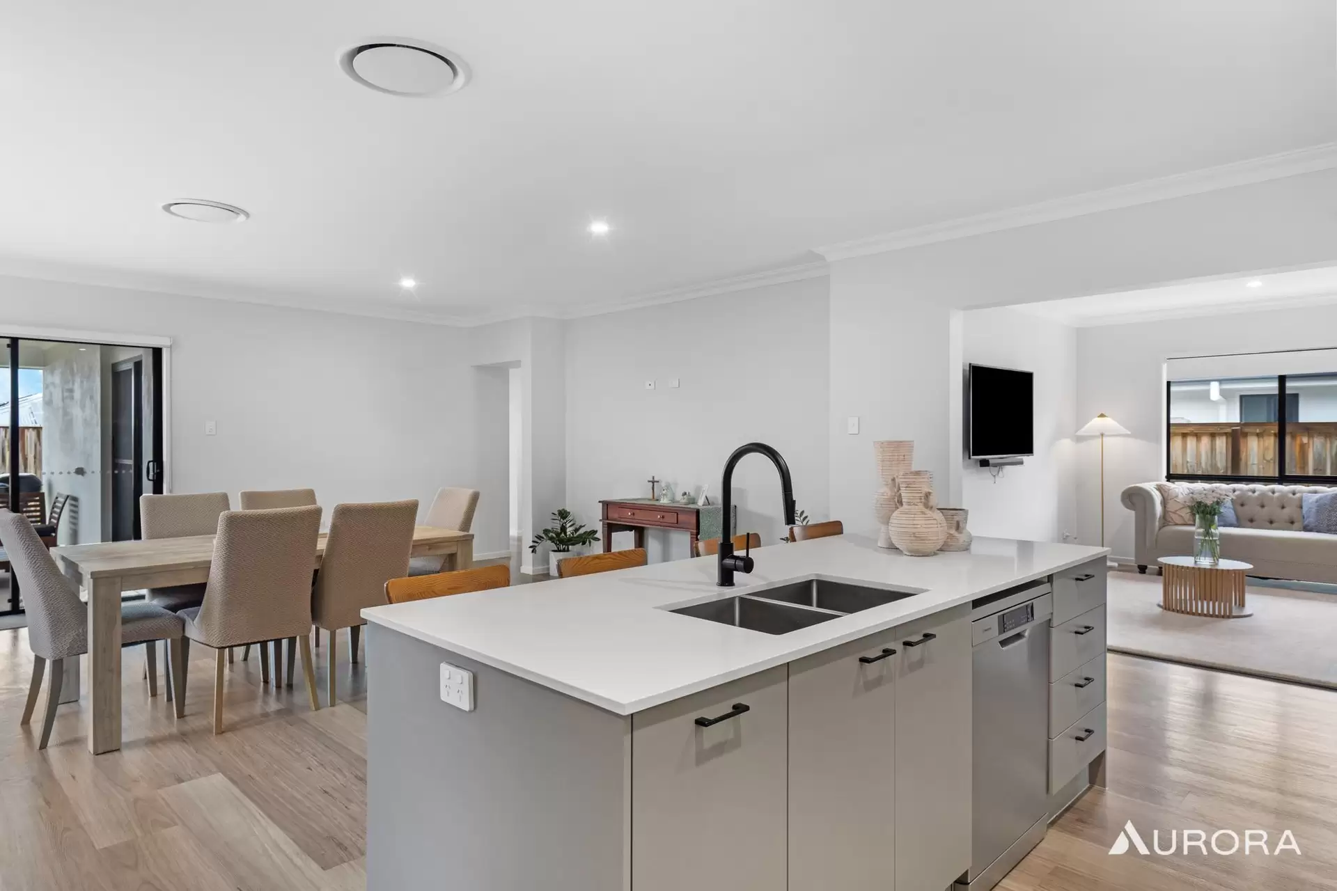 11 Ambrose Street, Chambers Flat For Sale by Aurora Property - image 1