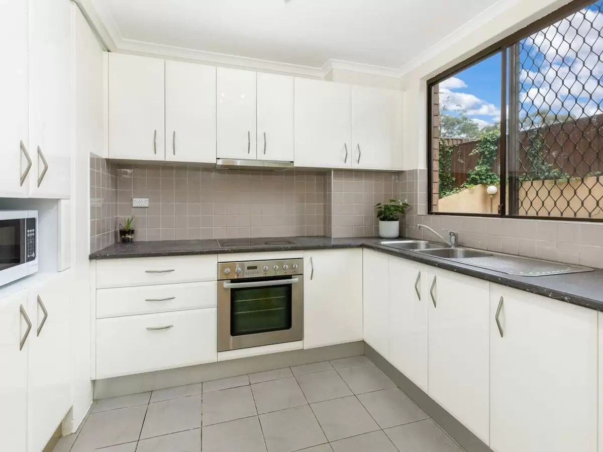 2/606 Blaxland Road, Eastwood Sold by Aurora Property - image 3