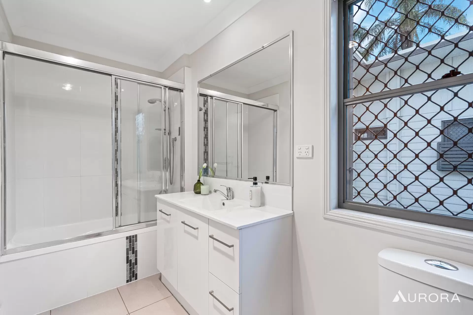 4/37 Sussex Road, Acacia Ridge Sold by Aurora Property - image 1