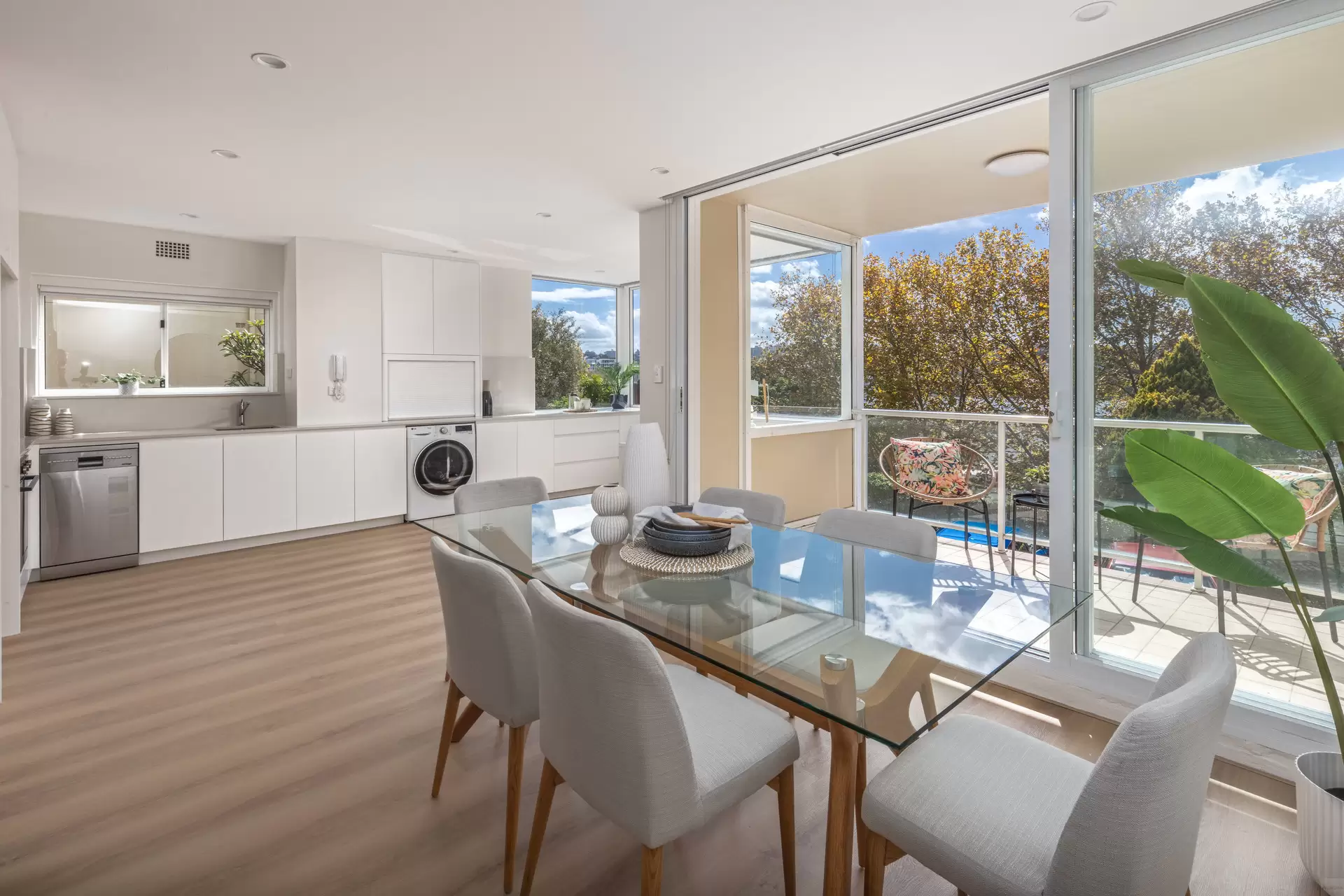 12/22 Peel Street, Kirribilli Auction by Aurora Property - image 4