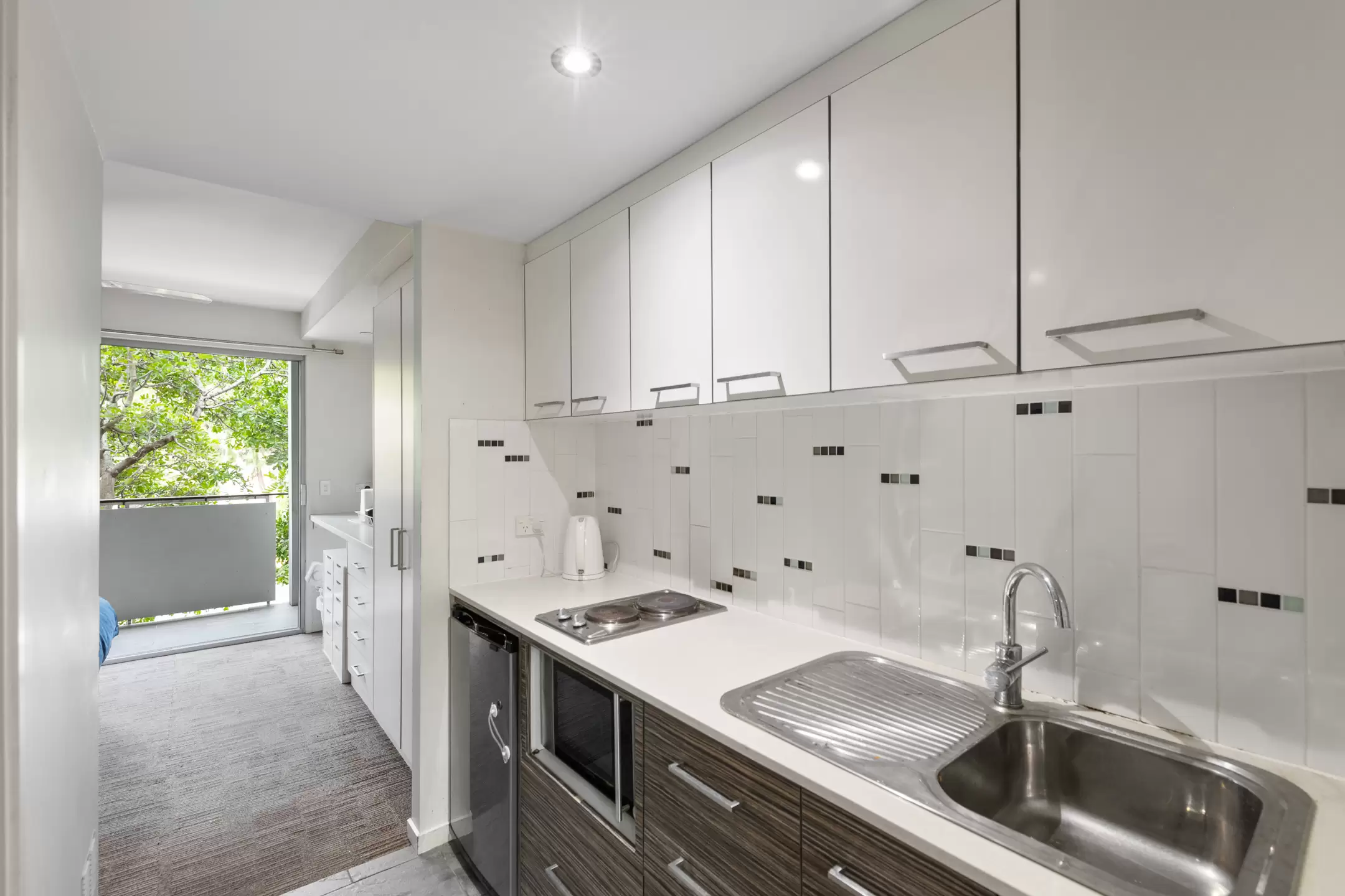 17&18/17 Erneton Street, Newmarket For Sale by Aurora Property - image 2