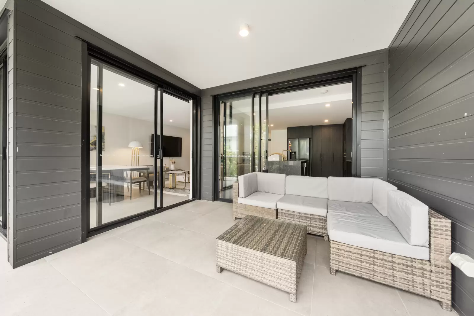 2204/43 Belgrave Street, Balmoral For Sale by Aurora Property - image 3