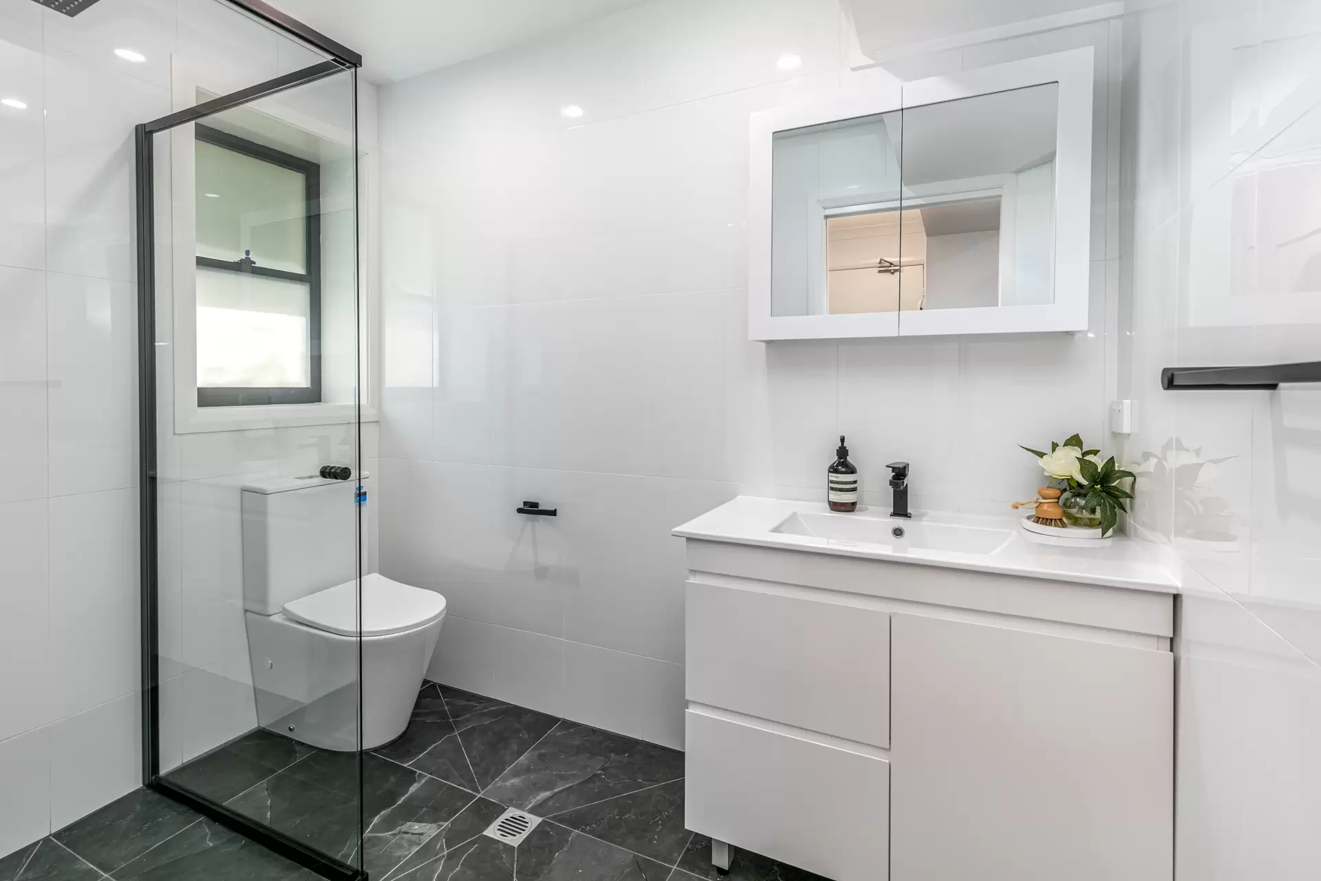 7/1B Armstrong Street, Willoughby For Lease by Aurora Property - image 9