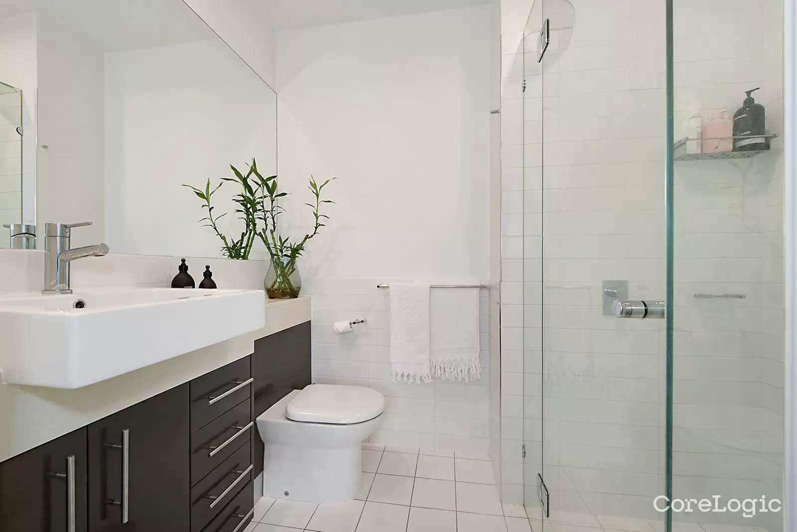 9/21 Florence Street, Teneriffe Sold by Aurora Property - image 3