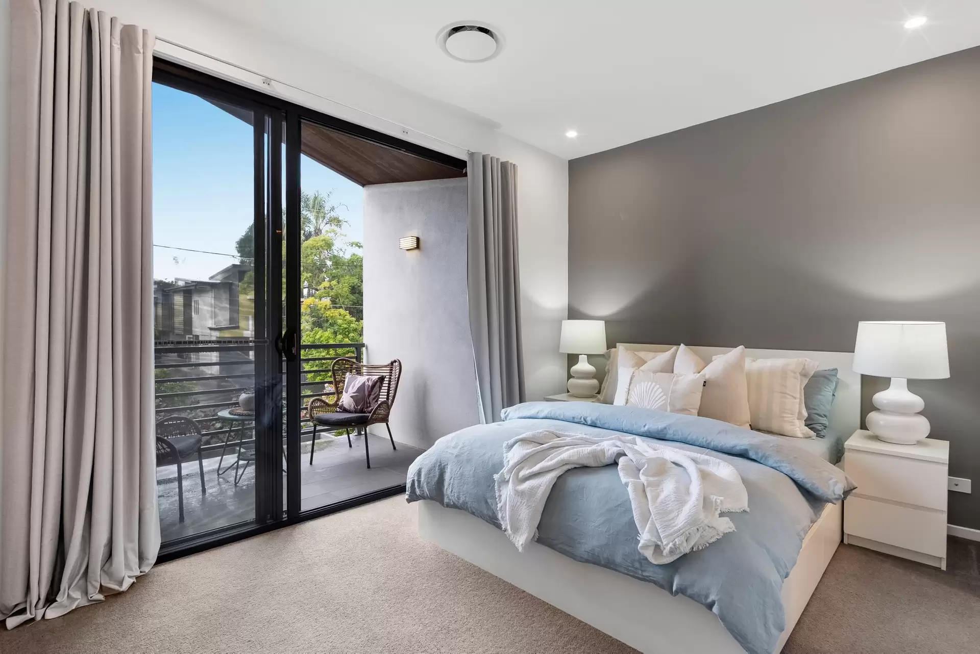 7/45 Wilton Terrace, Yeronga Auction by Aurora Property - image 1