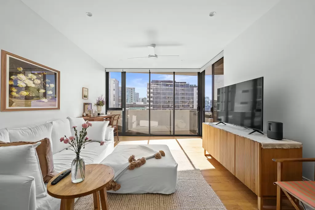 10805/7 Chester Street, Newstead For Sale by Aurora Property