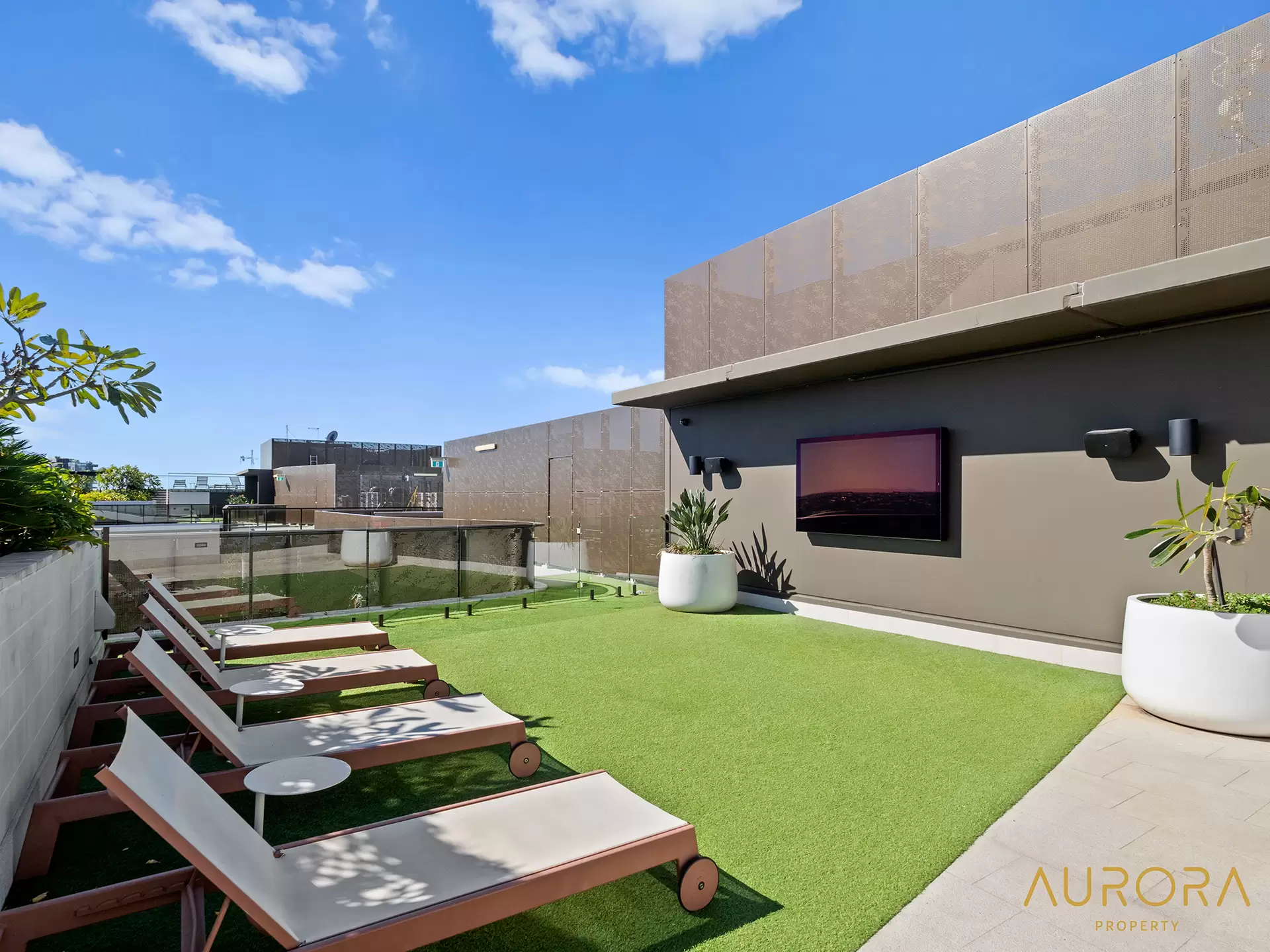 1405/7 Chester Street, Newstead Sold by Aurora Property - image 1