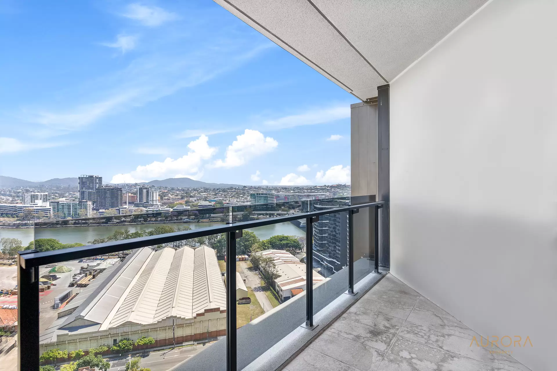 32201/1 Cordelia Street, South Brisbane Sold by Aurora Property - image 1