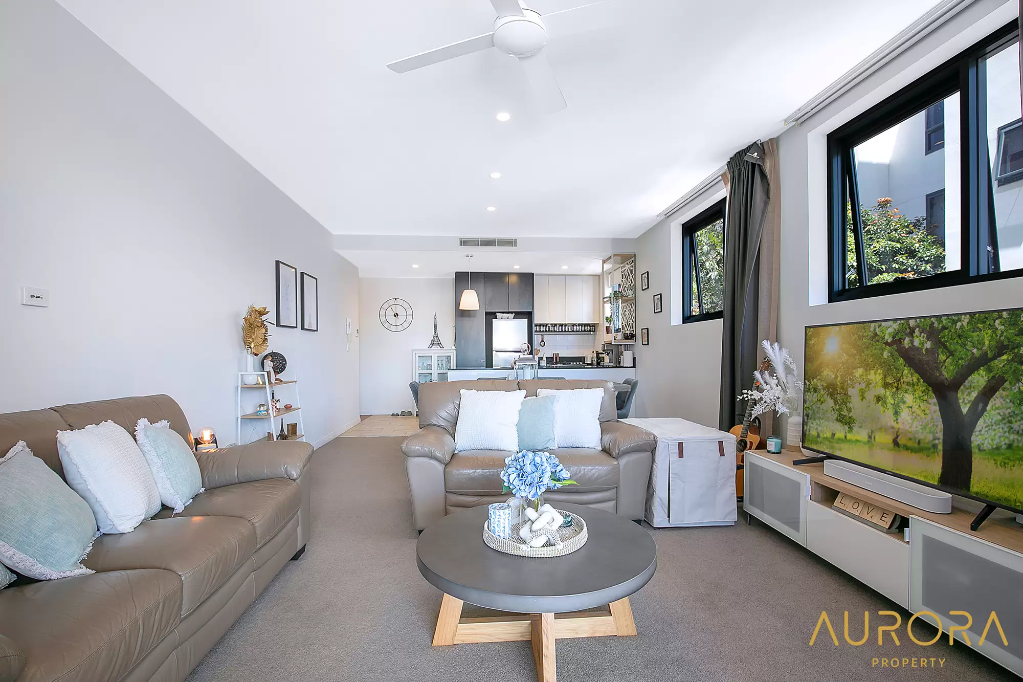 2301/3 Gibbon Street, Woolloongabba Sold by Aurora Property - image 1