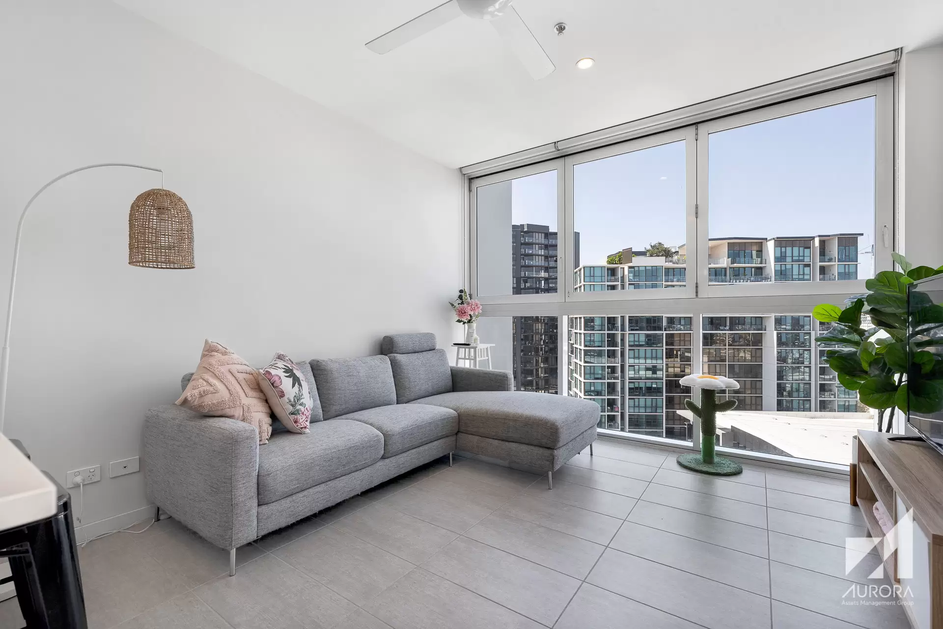 1309/977 Ann, Fortitude Valley Sold by Aurora Property - image 2