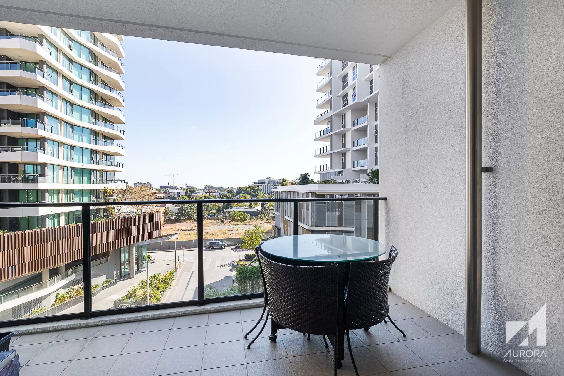 20411/37D Harbour Rd, Hamilton Sold by Aurora Property - image 2