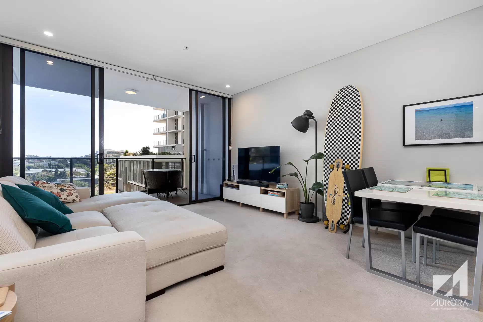 20411/37D Harbour Rd, Hamilton Sold by Aurora Property - image 1