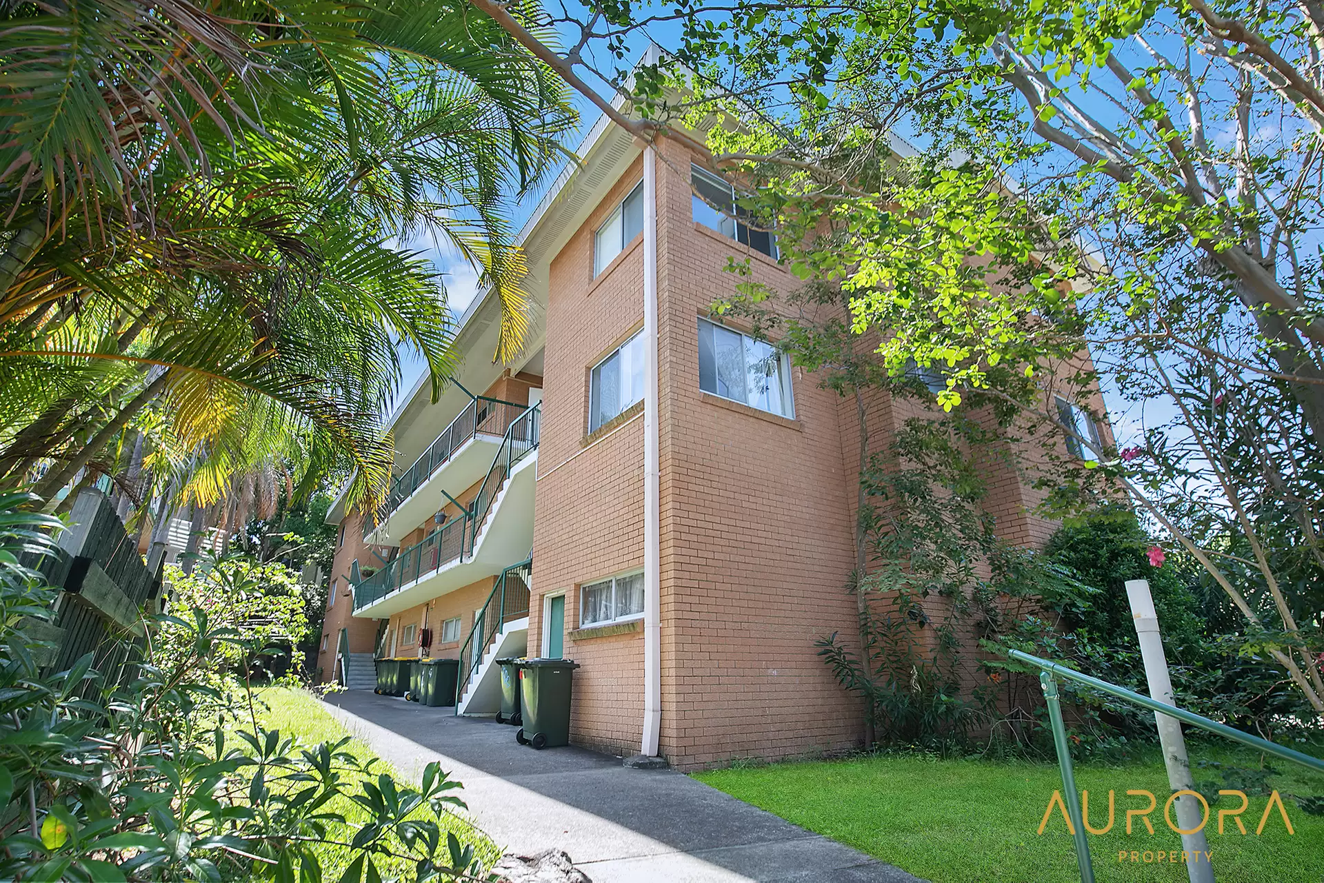 1/59 McLay Street, Coorparoo Sold by Aurora Property - image 1