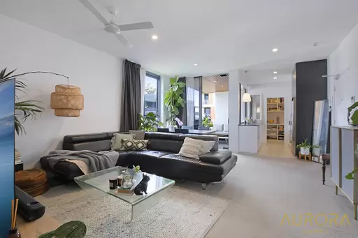 1611/4 Hubert Street, Woolloongabba Sold by Aurora Property