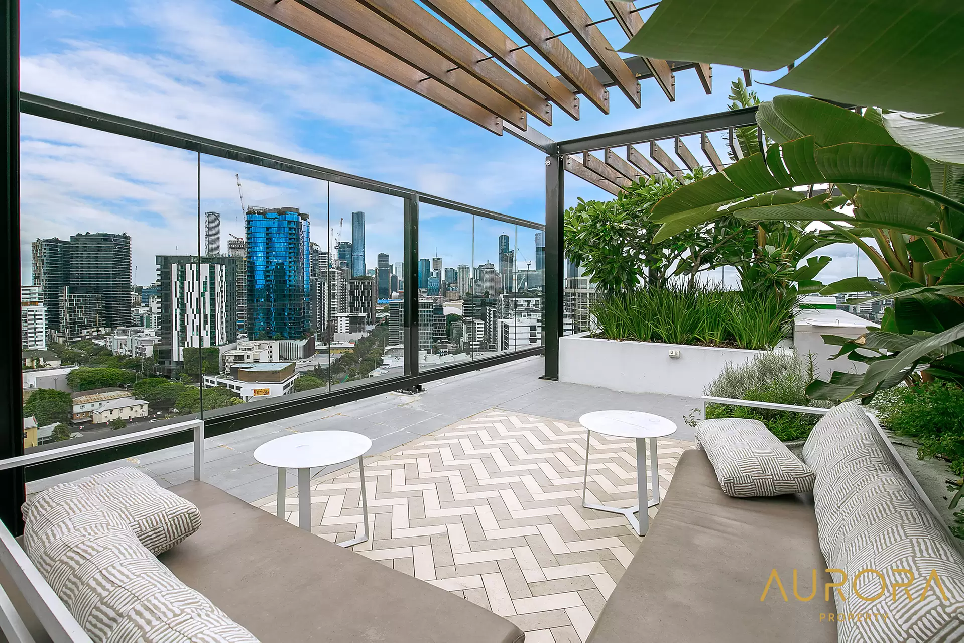 20205/19 Wilson Street, West End Sold by Aurora Property - image 1