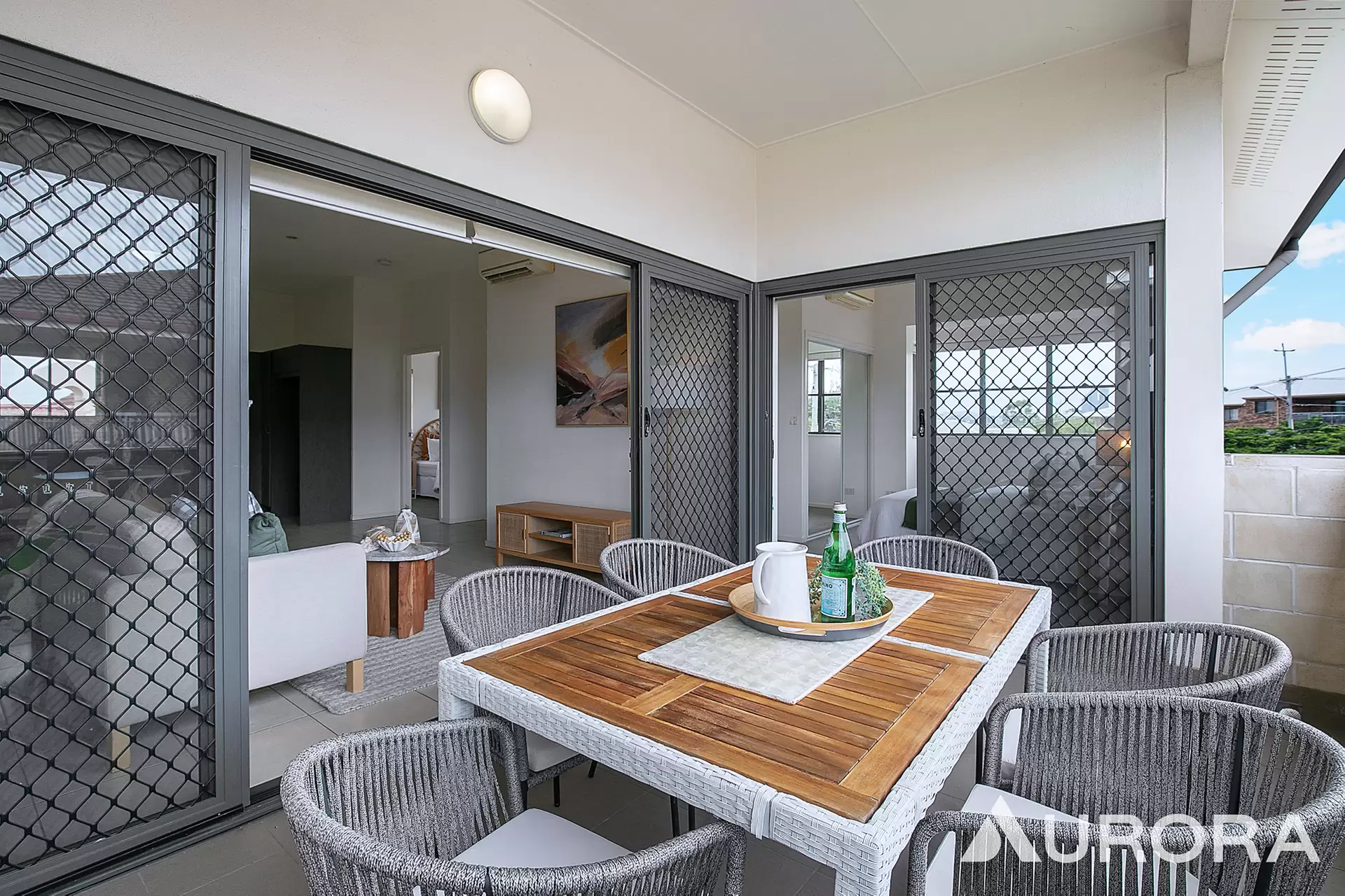 10/71 Dansie Street, Coorparoo Sold by Aurora Property - image 1