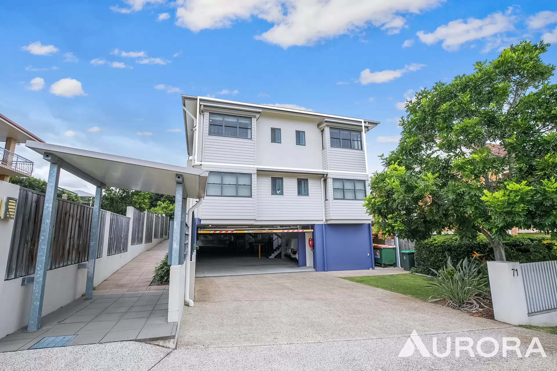 10/71 Dansie Street, Coorparoo Sold by Aurora Property - image 1