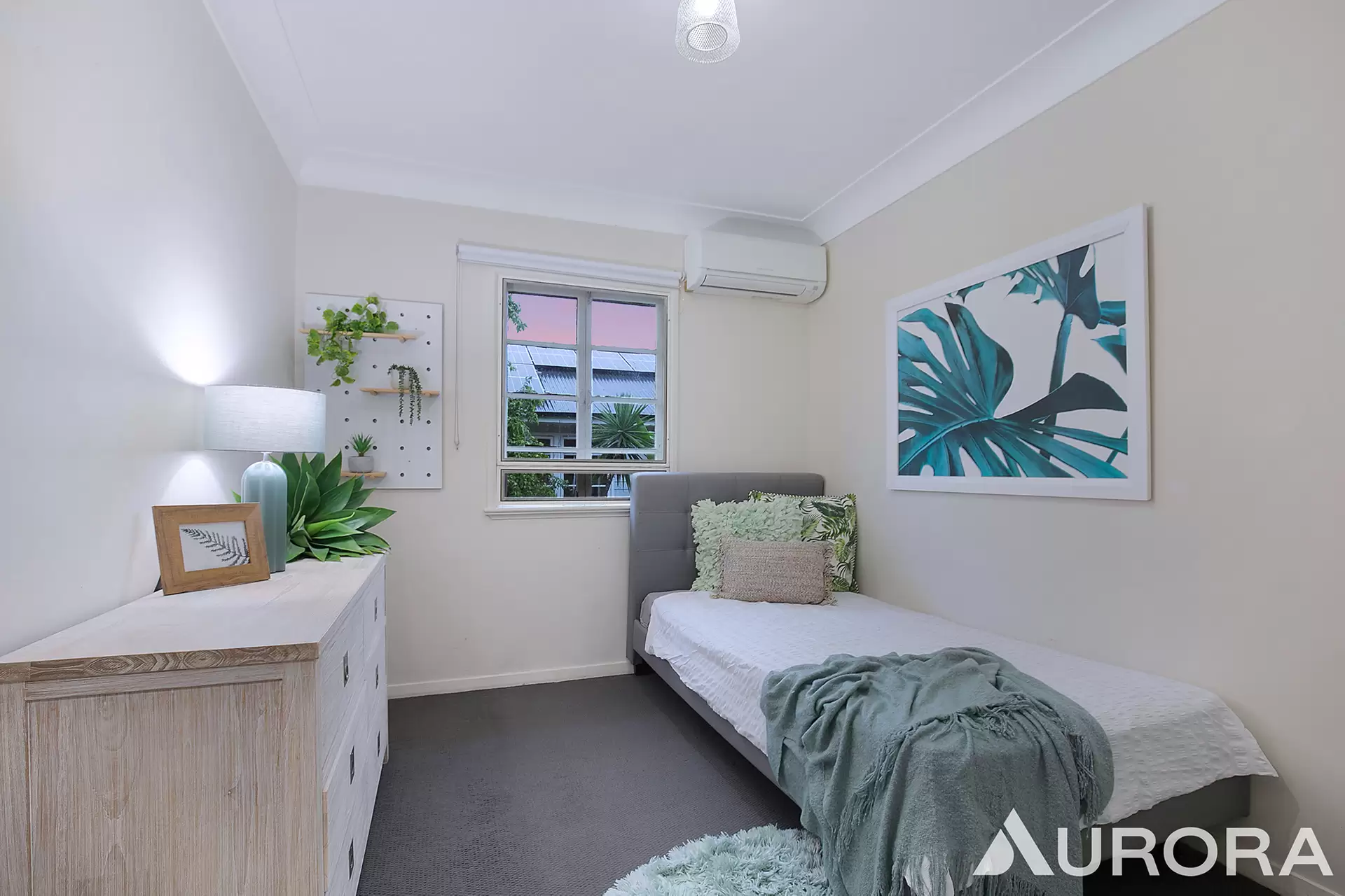 61 Nightingale Street, Mount Gravatt East Sold by Aurora Property - image 1