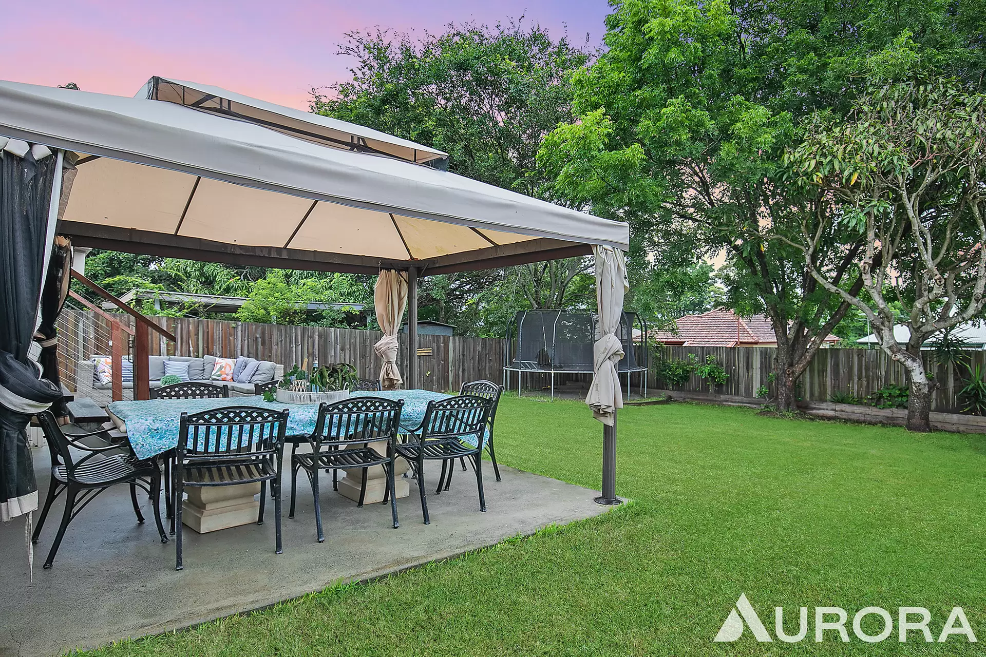 61 Nightingale Street, Mount Gravatt East Sold by Aurora Property - image 1