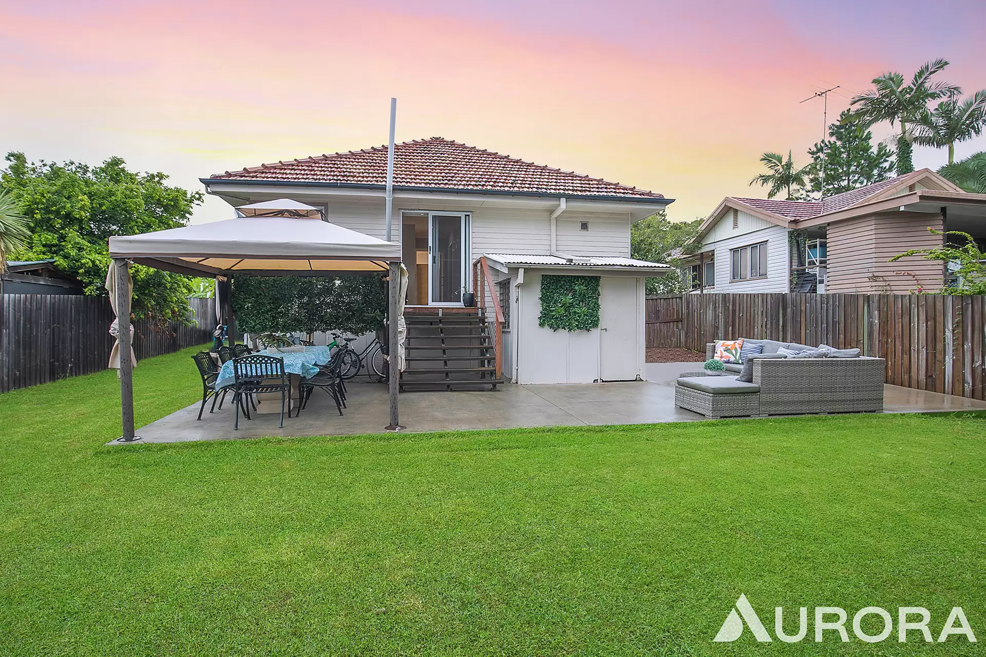 61 Nightingale Street, Mount Gravatt East Sold by Aurora Property - image 1