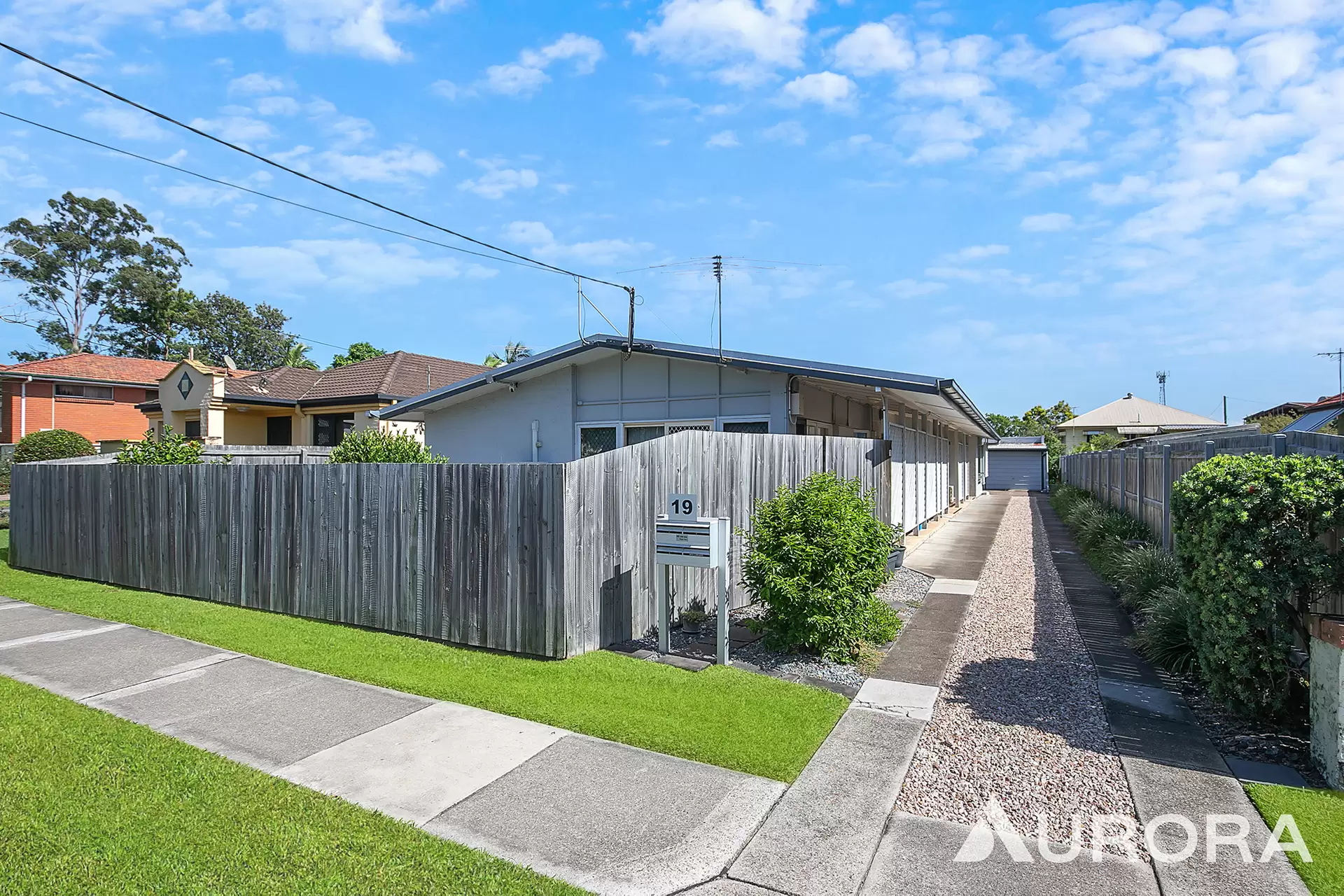 3/19 Gladstone Street, Coorparoo Sold by Aurora Property - image 1