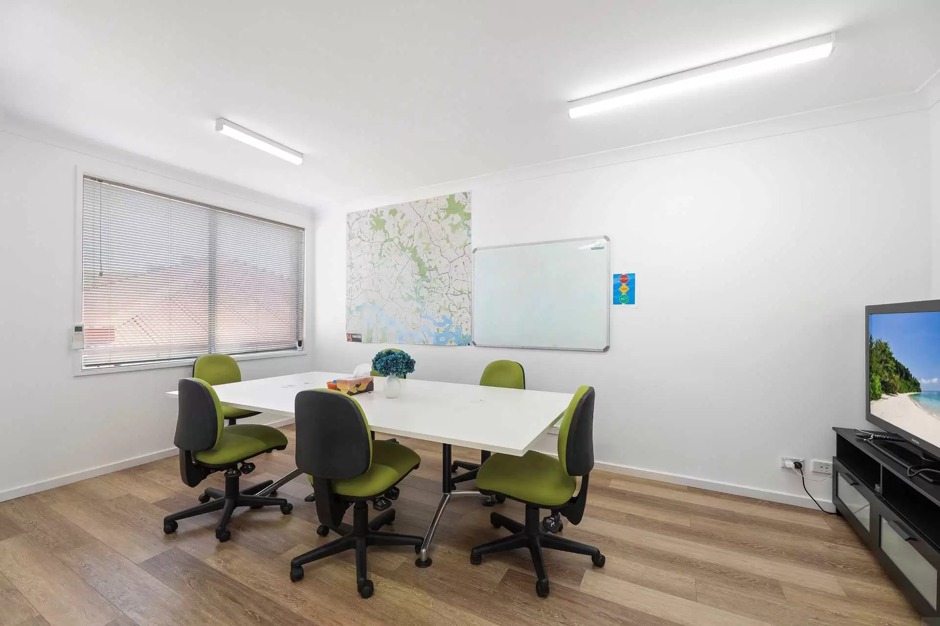 3/134 Coxs Rd Road, North Ryde For Lease by Aurora Property - image 1