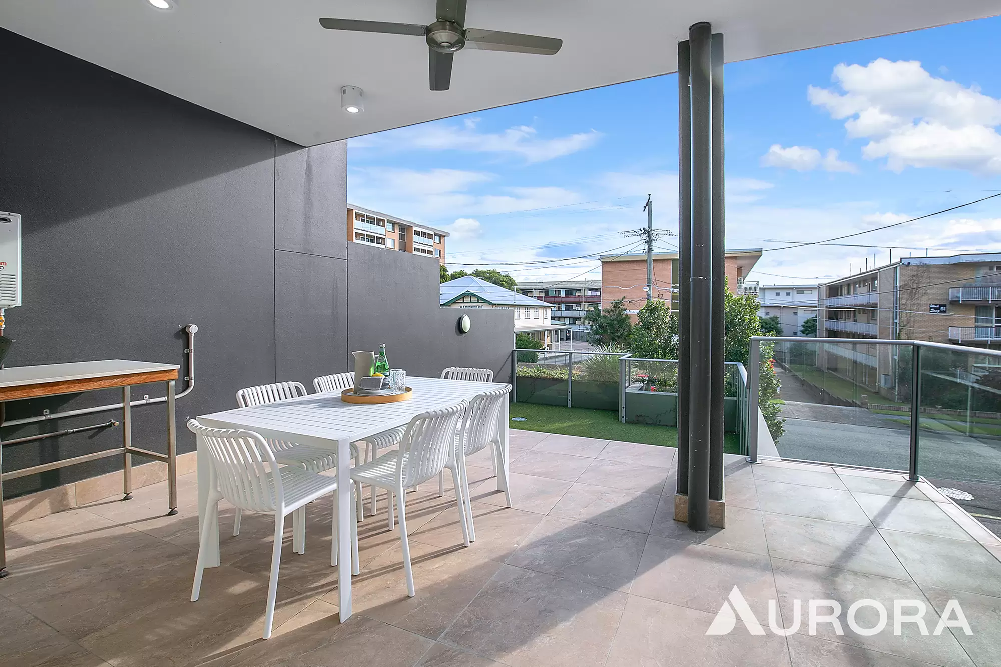 1/52 Rialto Street, Coorparoo Sold by Aurora Property - image 10