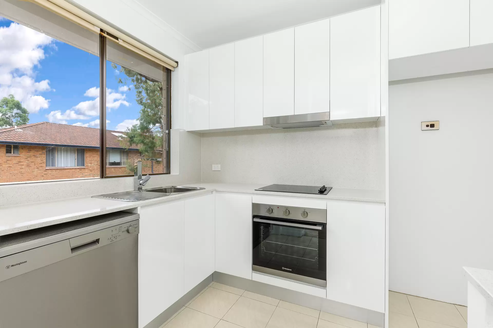 72/14-16 Freeman Place, Carlingford Leased by Aurora Property - image 3