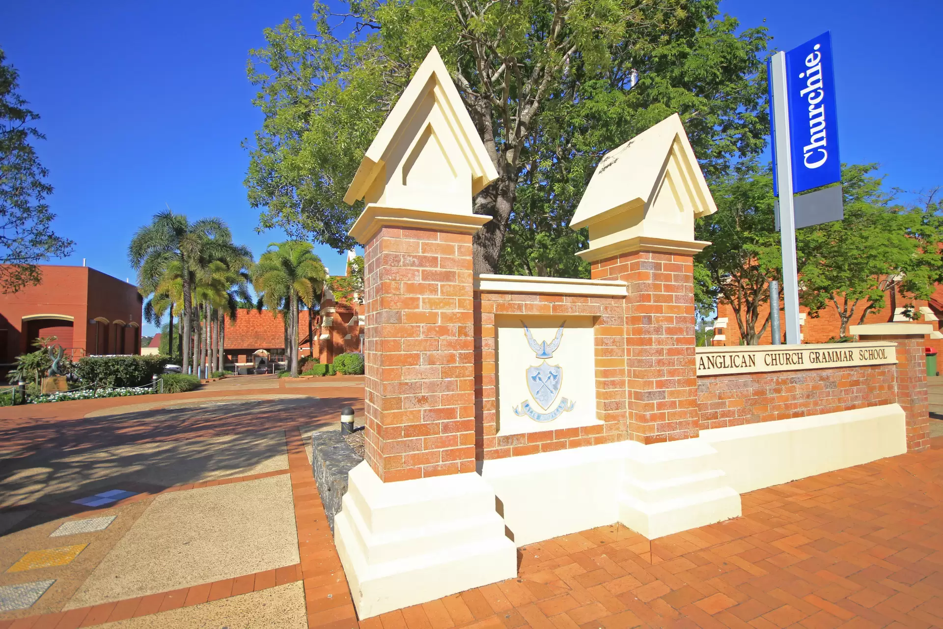 1/63 Latrobe Street, East Brisbane Sold by Aurora Property - image 1