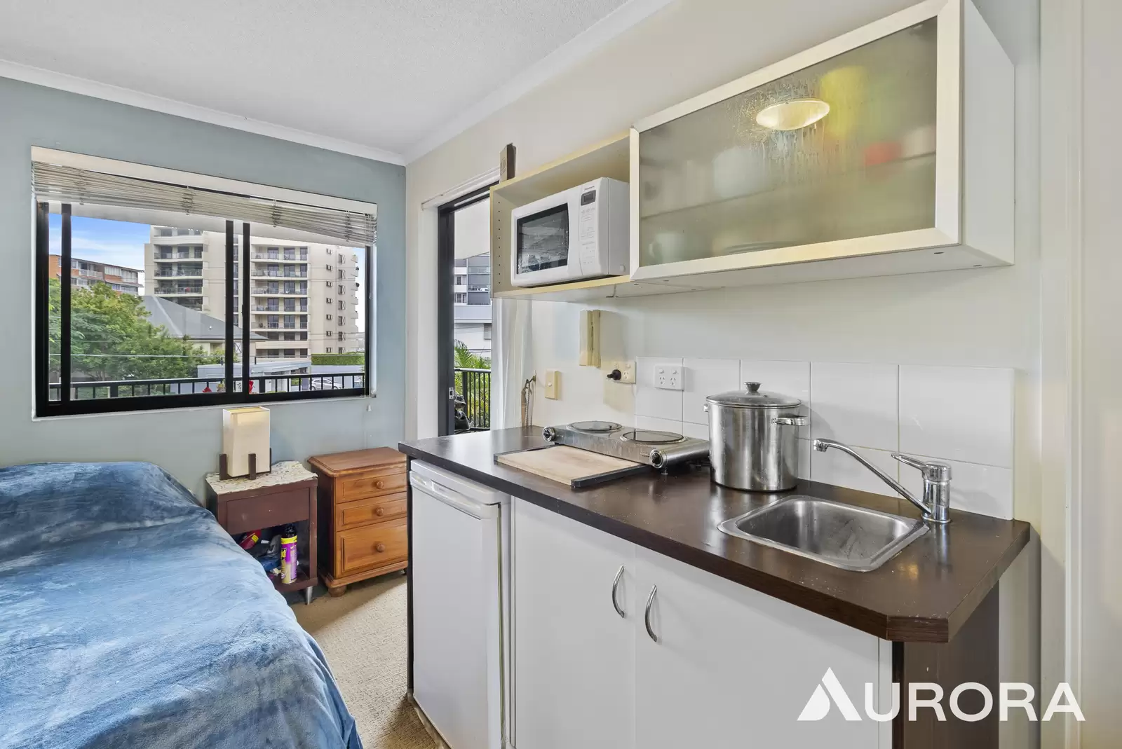 4/75 Thorn Street, Kangaroo Point Sold by Aurora Property - image 4