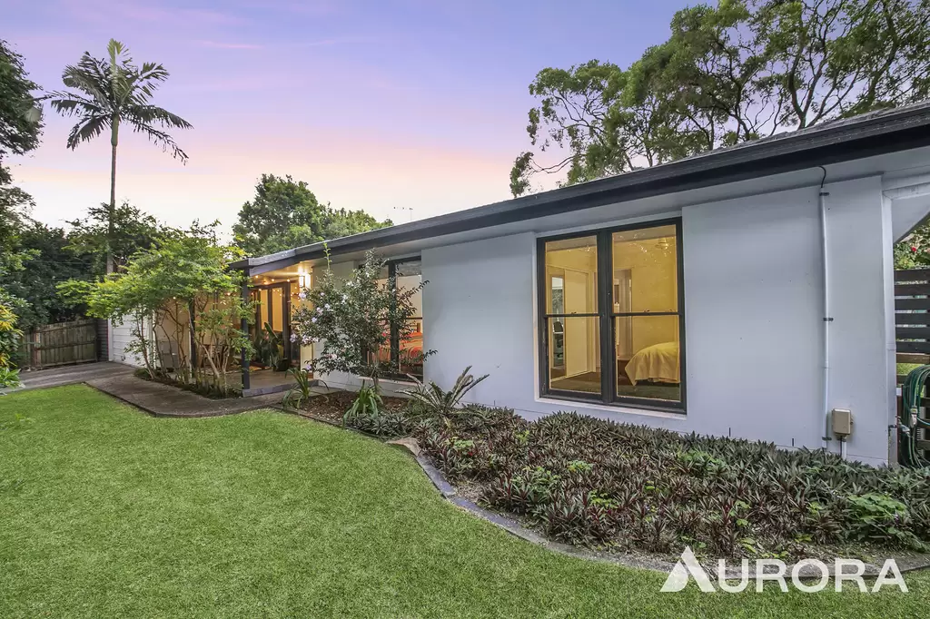 68 Lancaster Street, Coorparoo Sold by Aurora Property