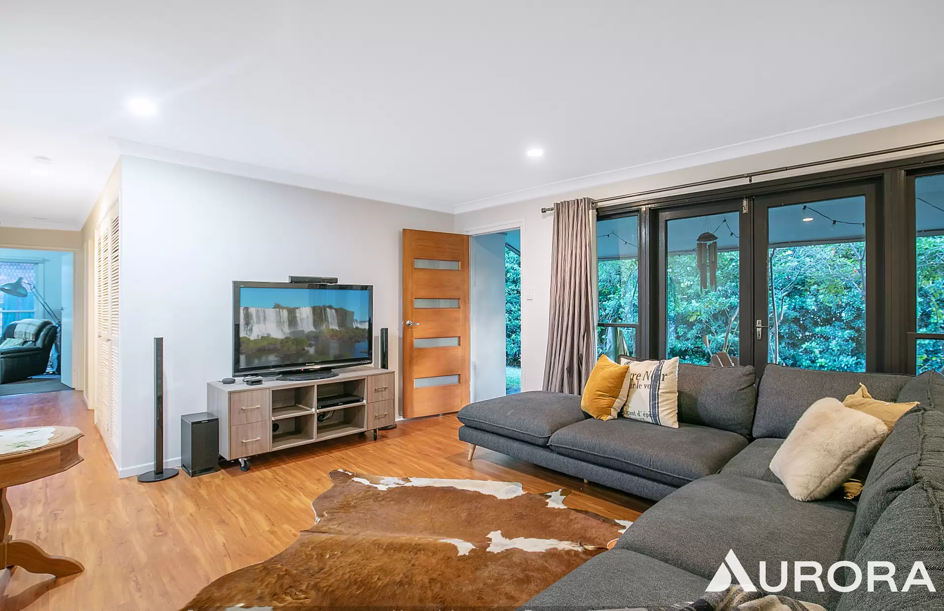 68 Lancaster Street, Coorparoo Sold by Aurora Property - image 1