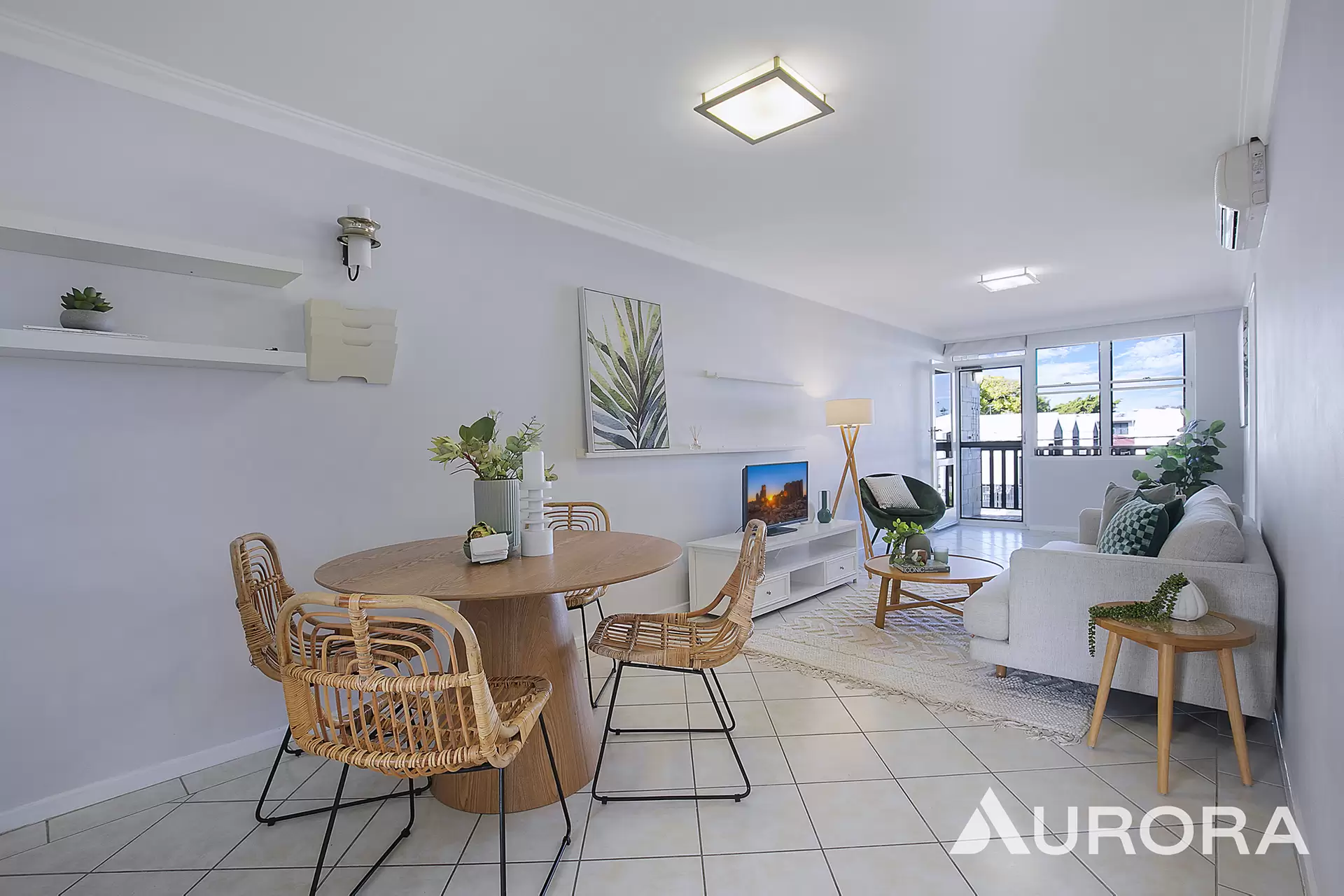 1/245 Cavendish Road, Coorparoo Sold by Aurora Property - image 1