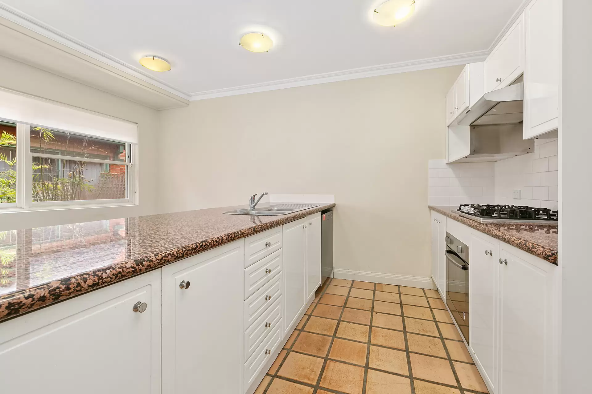 10/2-4 Hampden Avenue, Cremorne Leased by Aurora Property - image 3