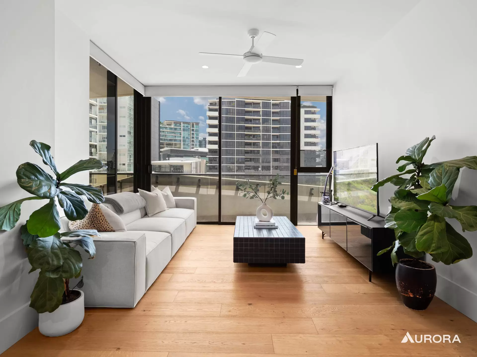 406/7 Chester Street, Newstead Sold by Aurora Property - image 1