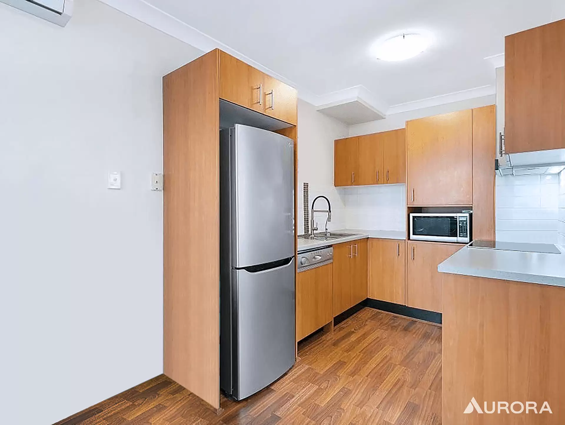 8/8 Kitchener Street, Coorparoo Sold by Aurora Property - image 1