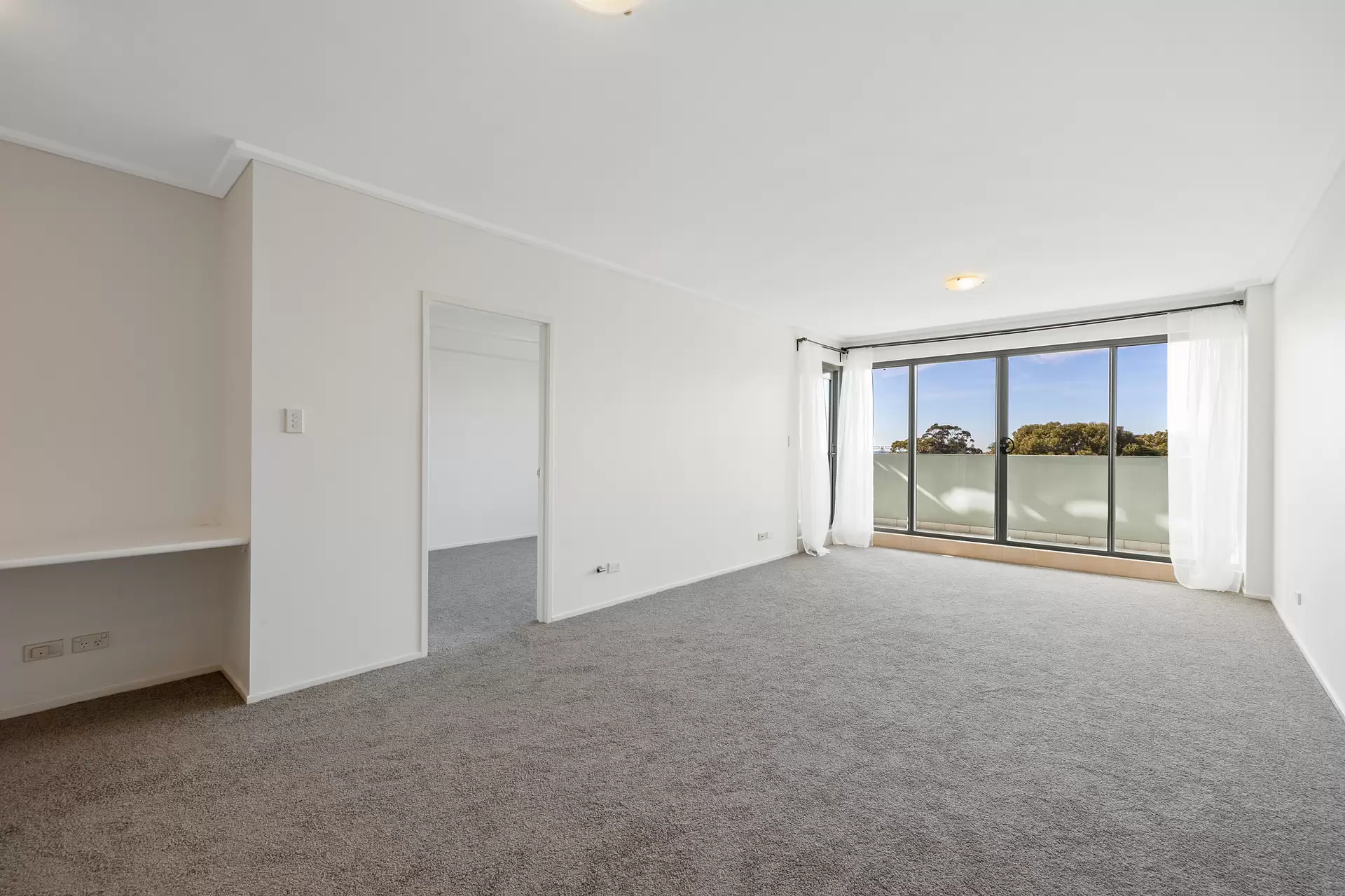 25/29 Howard Avenue, Dee Why Leased by Aurora Property - image 2