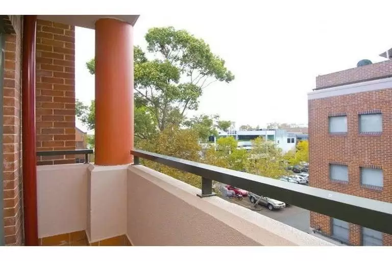 49/4-8 Waters Road, Neutral Bay Leased by Aurora Property - image 2