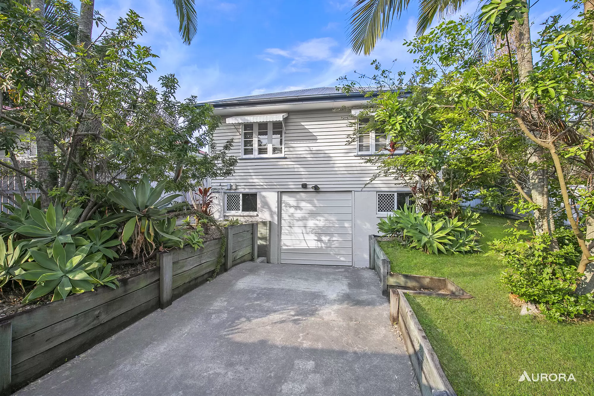 22 Dundee Street, Holland Park Sold by Aurora Property - image 12