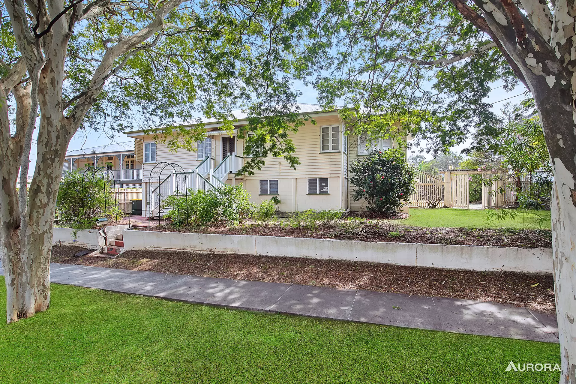 15 South Street, Yeerongpilly Sold by Aurora Property - image 1