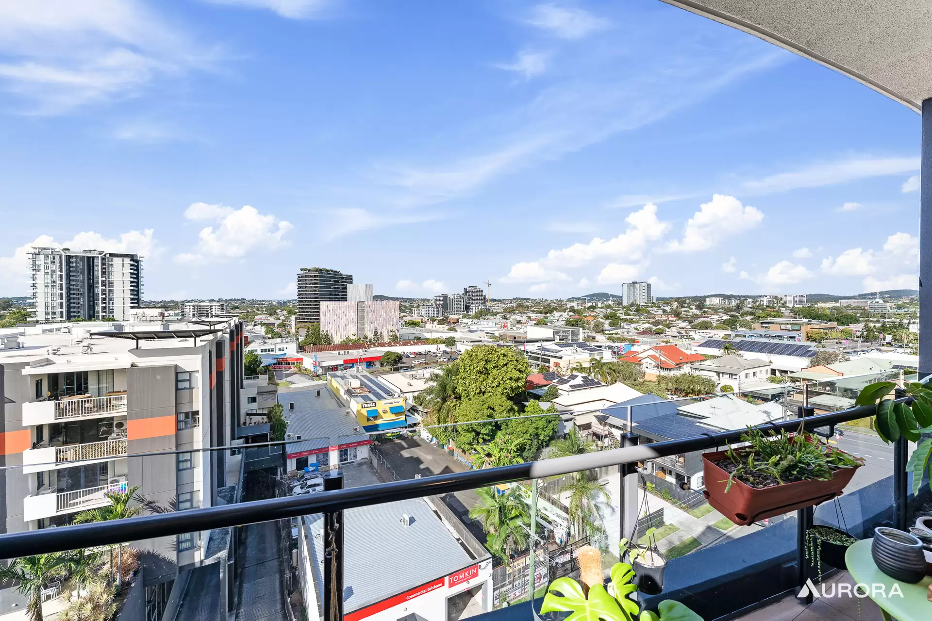 805/17 Gibbon Street, Woolloongabba Sold by Aurora Property - image 1